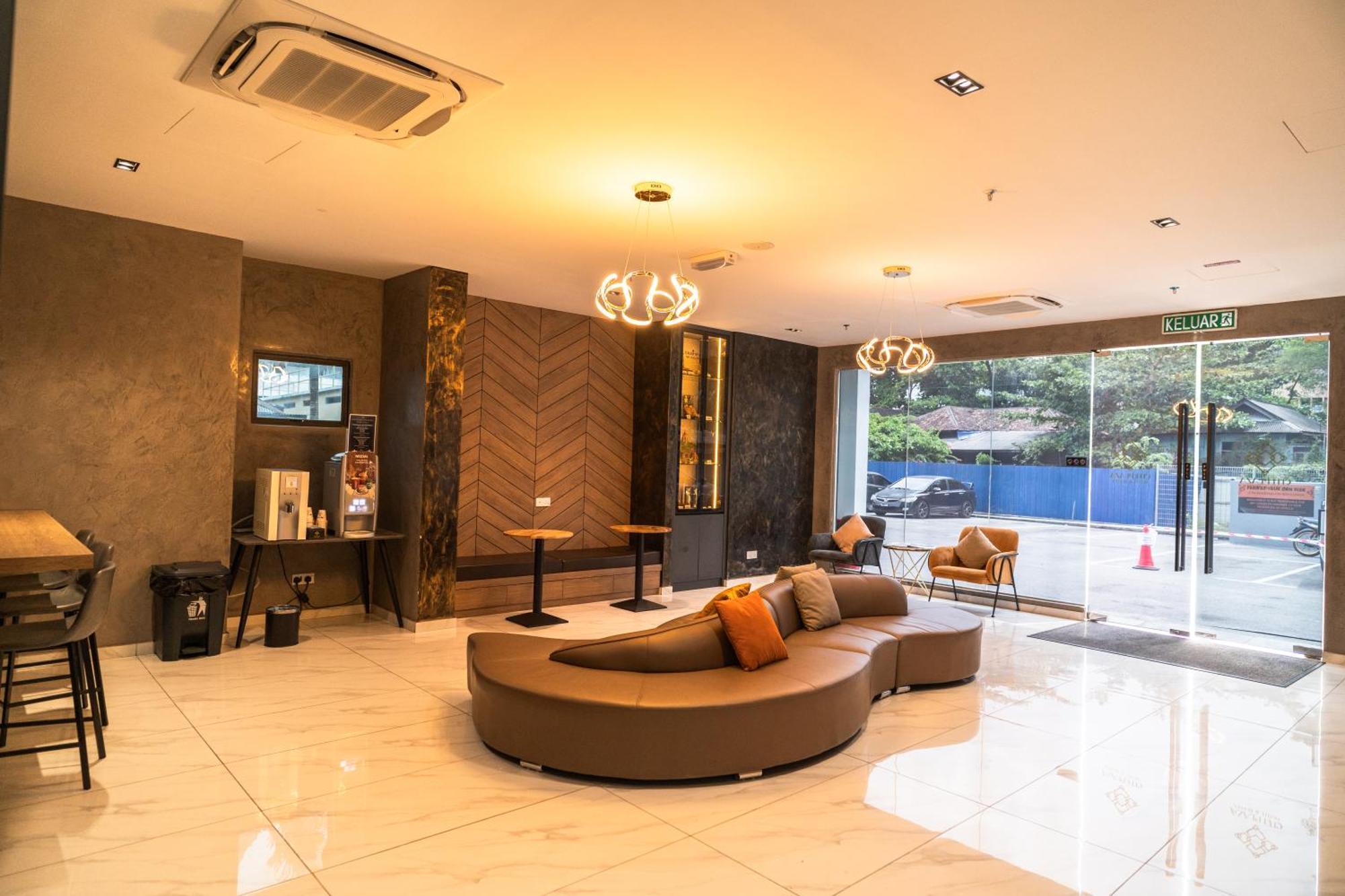 Dj Citi Plaza Hotel & Suites Kuala Terengganu Exterior photo