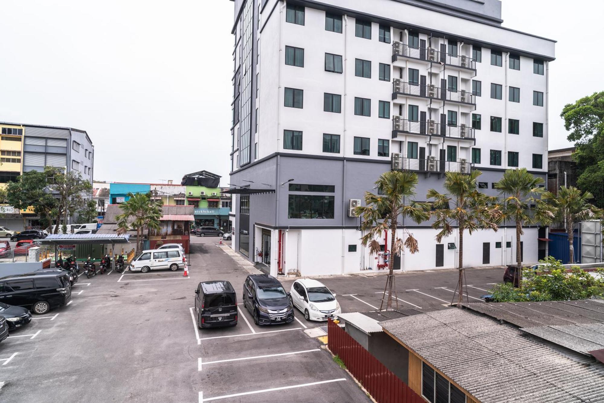 Dj Citi Plaza Hotel & Suites Kuala Terengganu Exterior photo